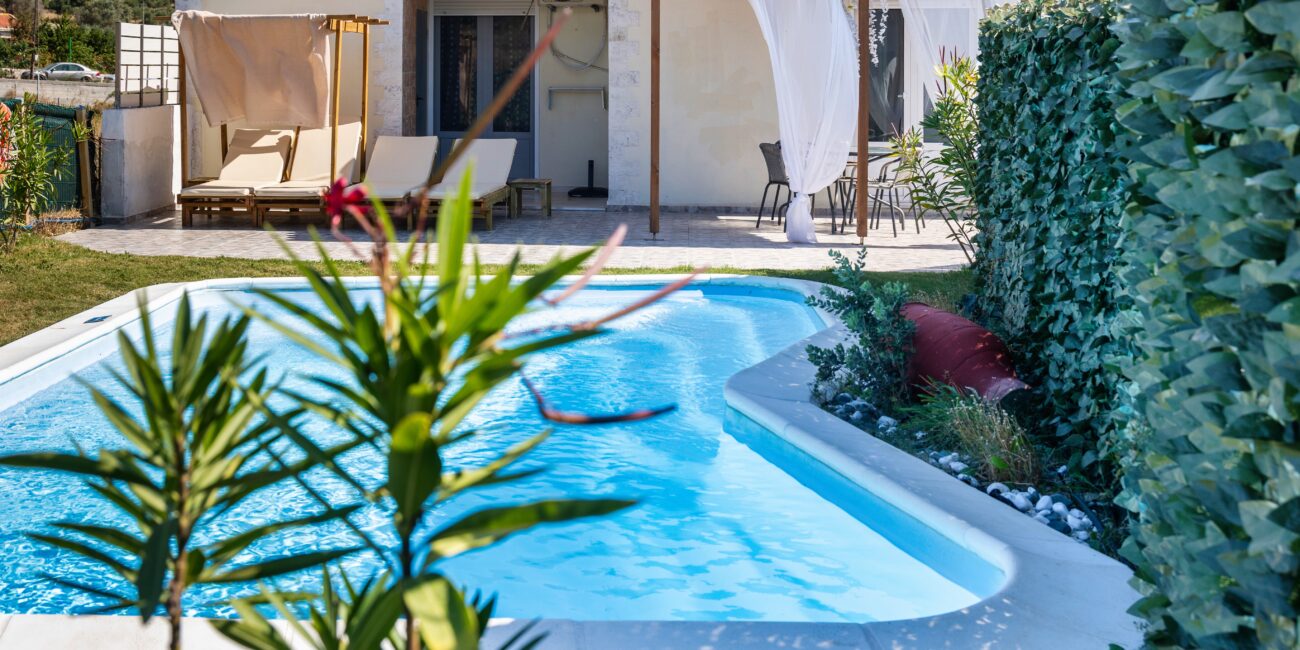 Villa à louer avec piscine privée en crète